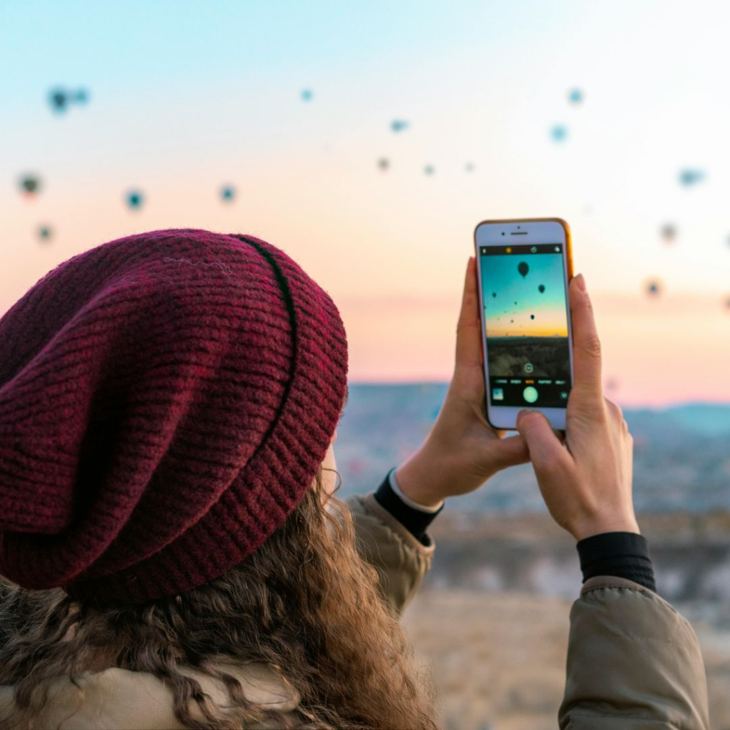 eSIM Advantages: Transforming the International Travel Experience